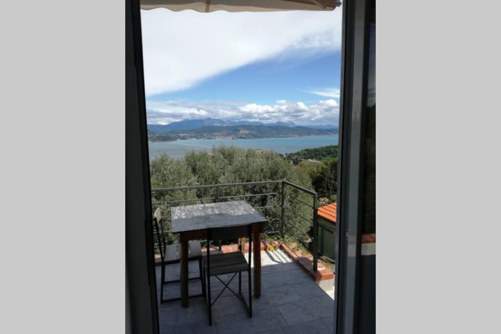 Apartamento Le Vigne Di Lenf Porto Venere Exterior foto